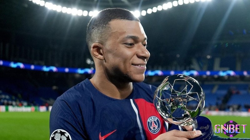 Tài năng trẻ trong TOP cầu thủ xuất sắc nhất thế giới là Kylian Mbappé