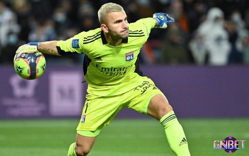 Anthony Lopes đang là một cầu thủ có số trận giữ sạch lưới thứ 2 tại Ligue 1