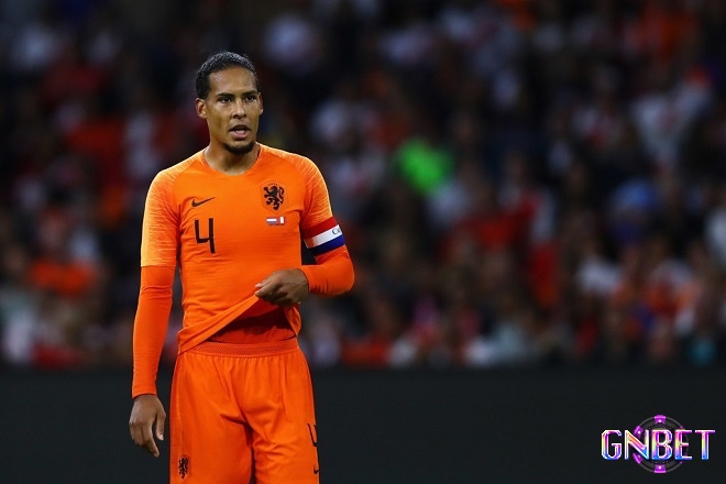 Virgil van Dijk là một trong những trung vệ xuất sắc hàng đầu hiện nay