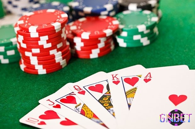 Mẹo chơi poker theo số đông vô cùng hiệu quả