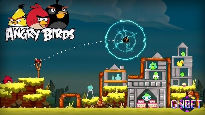 Những con chim trong Game Angry Birds Classic được bắn qua ná cao su để phá hủy công trình của lợn xanh trong trò chơi thú vị này